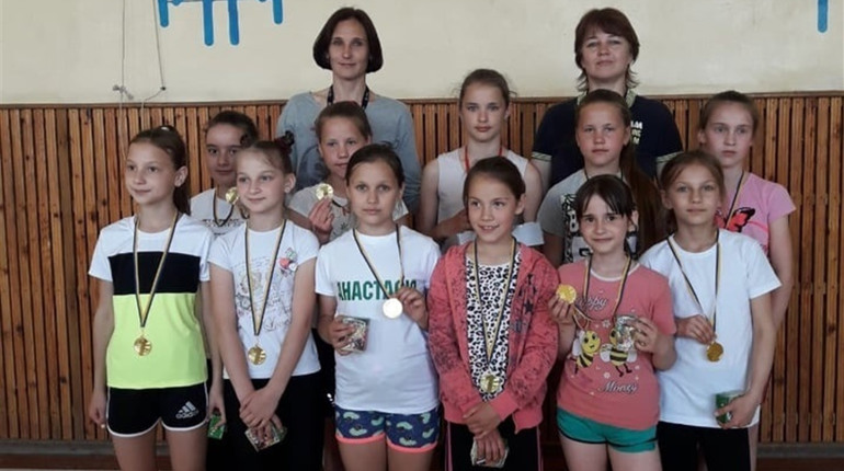 Два перших місця з волейболу – у жмеринчан