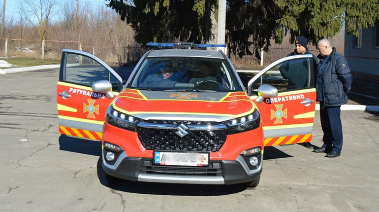 Нове авто офіцерам-рятувальникам громад для посилення безпеки Кагарличчини та Ржищівщини