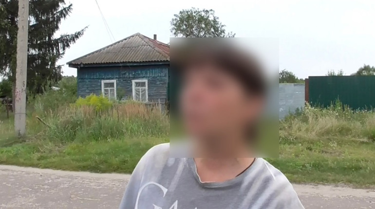 Шосткинка таємно проникла до чужого домоволодіння і вкрала інструменти