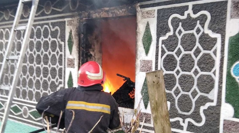 Несправний обігрівач спровокував пожежу у будинку 62-річної пенсіонерки