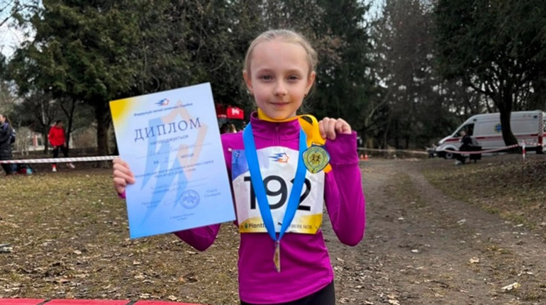 Переяславка Анна Коноваленко стала призеркою чемпіонату України з кросу