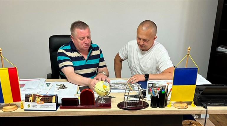 Реконструкція спортивної інфраструктури. У Рахові діє партнерський проєкт з Румунією