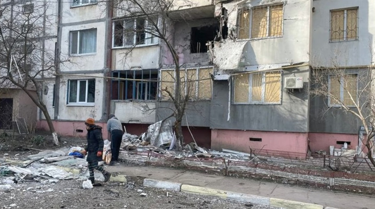Російські окупанти ночами мінують з дронів Херсон