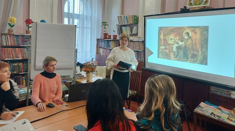 Від мовного клубу до курсів: як в управлінні освіти Первомайська стартували курси української