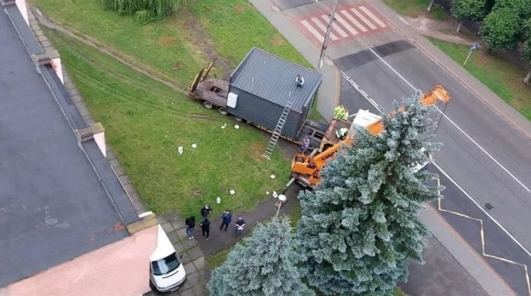 Петиція про демонтаж та апеляція від міської ради: яка подальша доля МАФів ТМ “Кулиничі”