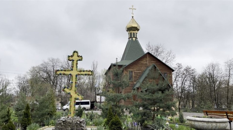 Коли в жовтоводських храмах будуть Великодні служби і освячення пасок 16 квітня