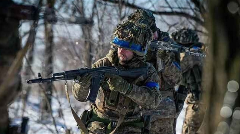 Триває 692-й день війни. Втрати ворога та ситуація в регіонах станом на 16 січня