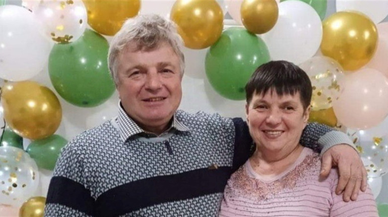 "Родина добрих справ": подружжя соціальних працівників з Баранівки багато років допомагає людям