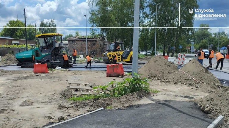 Капітальний ремонт дороги Н-12 продовжується у Тростянці