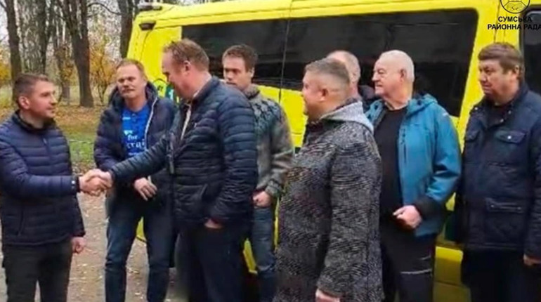 Ворожбянська громада отримала реанімобіль від благодійного фонду