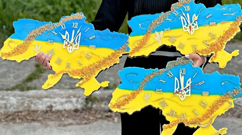 Захопливі вироби з епоксидної смоли – подарунок, що вразить