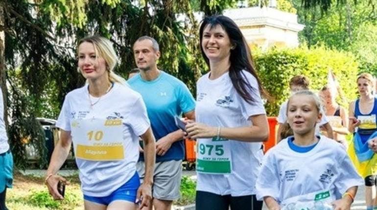 Волновасці по всьому світу можуть долучитися до Всеукраїнського забігу памʼяті: реєстрація