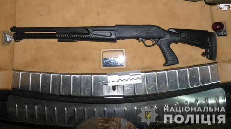 За «гарячими слідами» в Мелітополі розшукали чоловіка, який ледь не вбив свого родича
