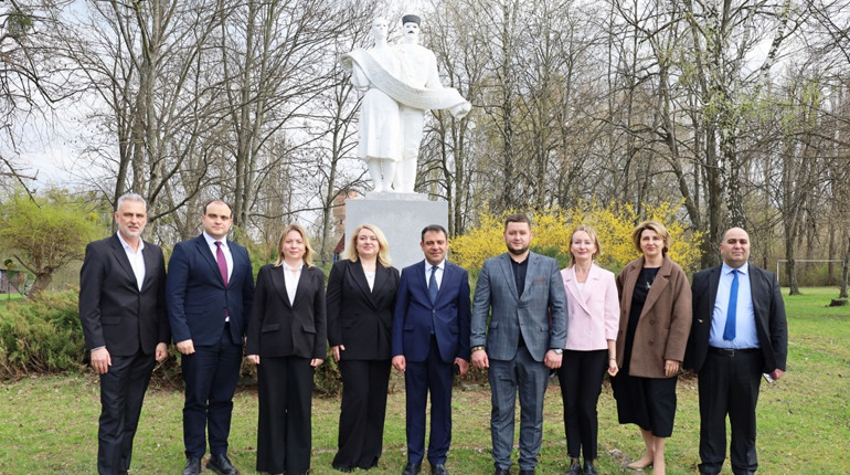 Візит Посла Азербайджану до Жмеринки: крок до відновлення партнерства міст Шекі і Жмеринки