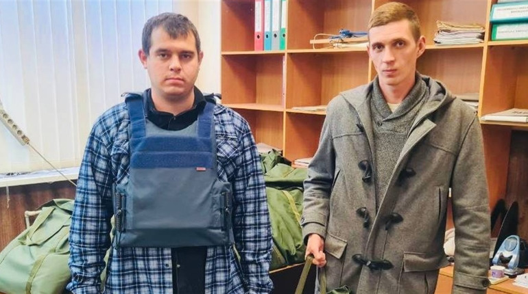 Комунальники Покровська отримали захисне спорядження для роботи у прифронтовій зоні