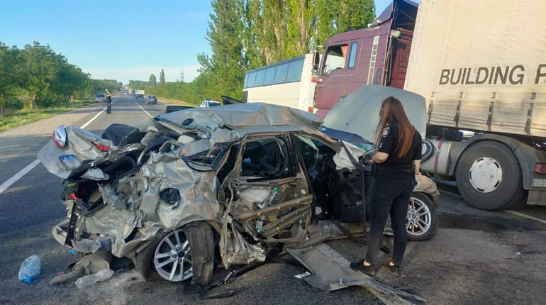Жахлива аварія перед Маяками. Очевидці повідомляють про жертви та затори