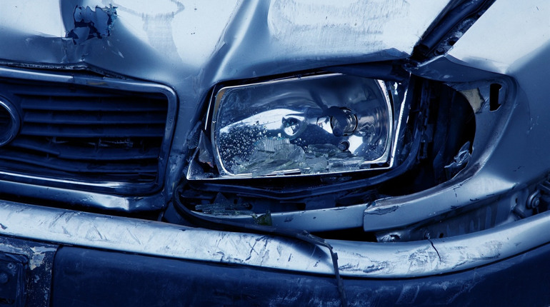 У Сватовому автомобіль збив 63-річного сватівчанина. Водій автомобіля зник з місця пригоди