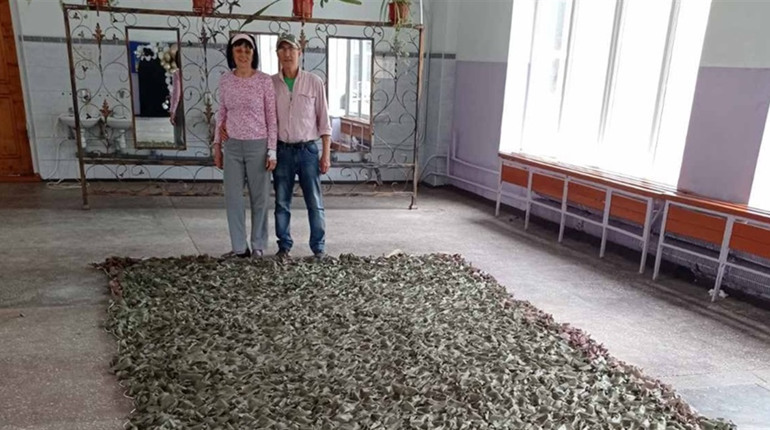 На фронт потрібні маскувальні сітки: де їх можна допомогти плести у Кіцмані