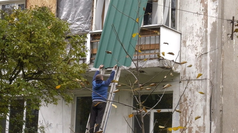 Покрівлю історичних будинків відремонтують після обстрілів у Шостці