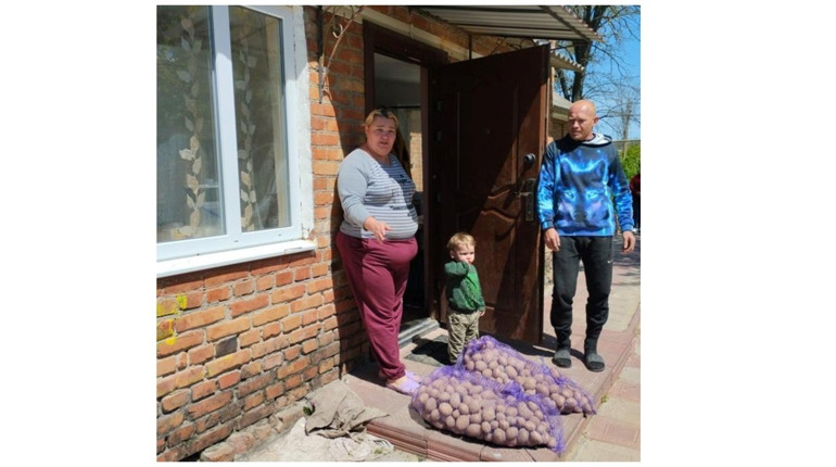 У Любашівці біженцям дають прихисток і дах над головою