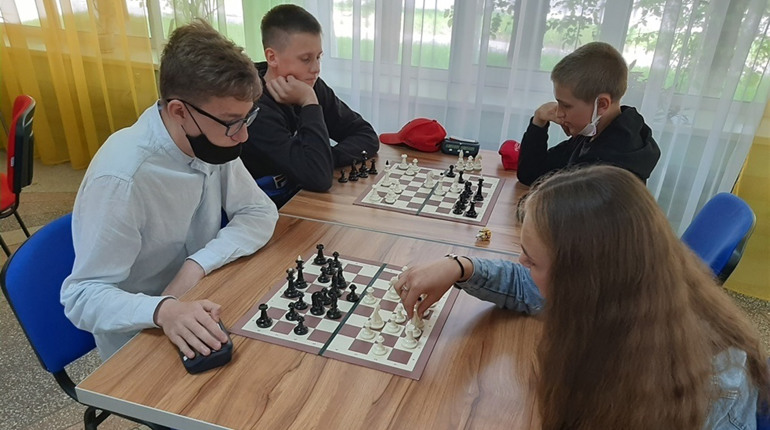 У Вараші провели дитячий турнір із шахів