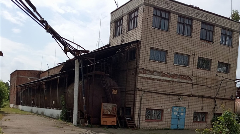 Будівлі Лужанського спиртзаводу продає фонд держмайна. Торги відбудуться 30 листопада