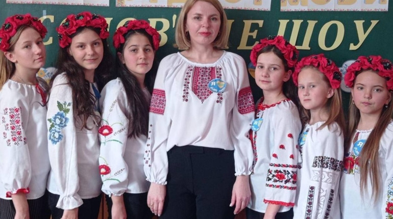 Юні вокалістки з Кременеччини здобули перемогу у Всеукраїнському конкурсі