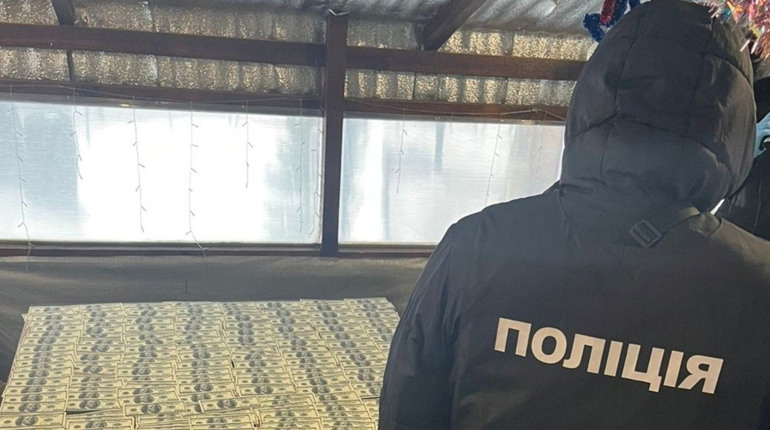 Фіктивні ВЛК та «зелений коридор» за 11 тисяч доларів, викрито канал втечі за кордон на Сумщині