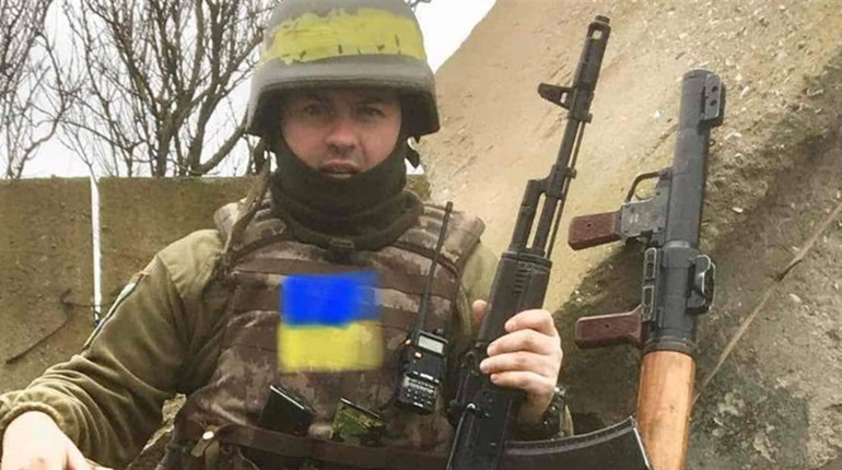На фронті загинув відомий херсонський журналіст Антон Коломієць