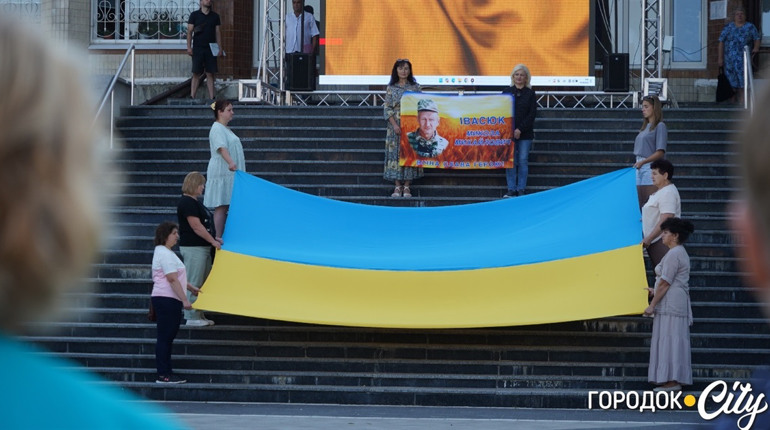 Городоцька громада вшанувала пам'ять захисника Миколи Івасюка із села Варівці