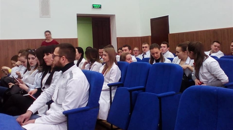 Сватівські лікарі запрошували на роботу студентів медінституту: що пропонували майбутнім лікарям