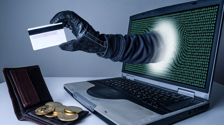 Інтернет-шахраї за добу видурили з херсонців понад 30 тисяч гривень