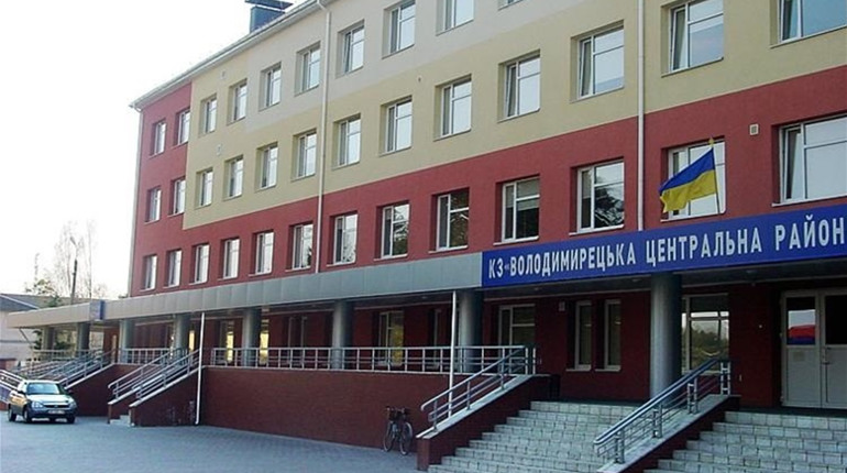 Які послуги лікарня може надавати платно