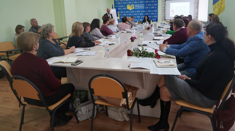 Скасування ЗНО та поділ на профільні предмети. Які ще зміни передбачає освітня реформа
