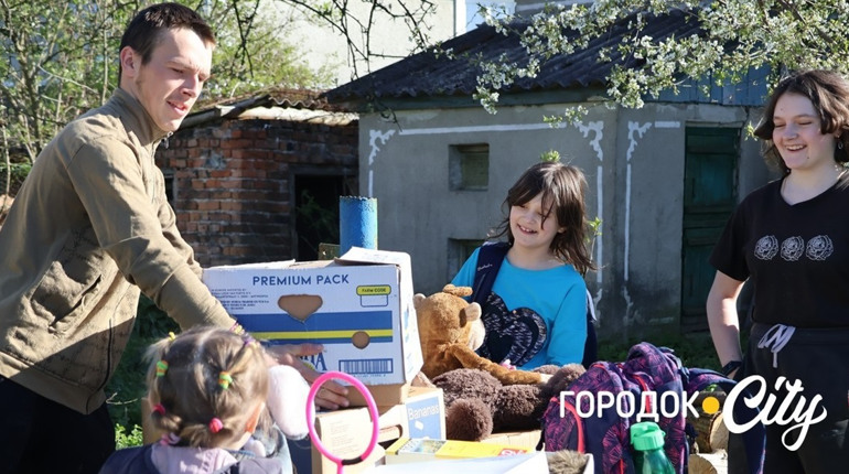 Три родини на Городоччині отримали допомогу від закордонних благодійників