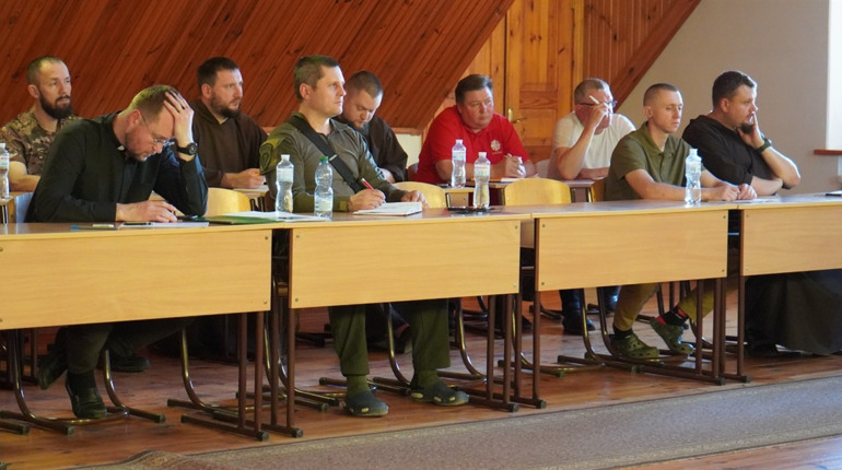 Єдина школа в Україні: у Городку навчають майбутніх капеланів