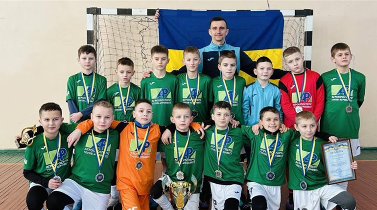 Глухівські юнаки – срібні призери відкритої першості Конотопського району з футзалу