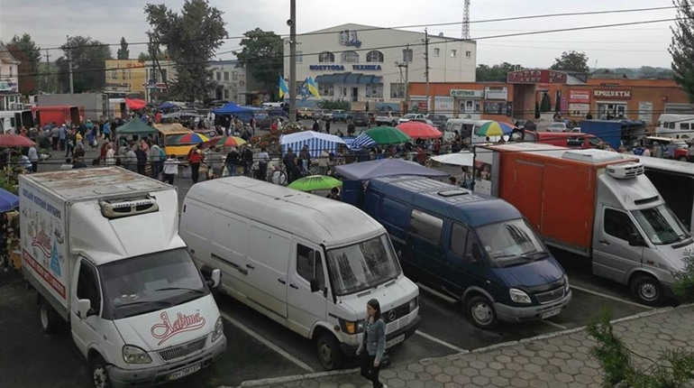 У Біляївці відбувся ярмарок: що шукали та чого не знайшли 