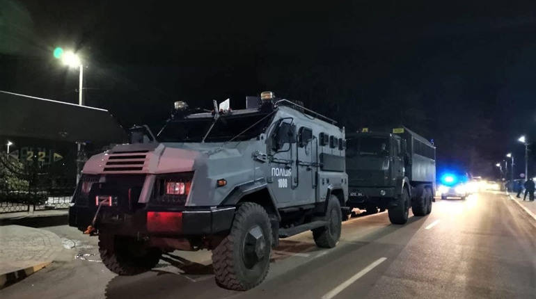 "Полювання" на бурштинокопачів: правоохоронці області розпочали масштабну операцію