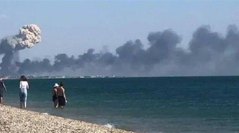 В окупованому Криму світла немає тижнями: у містах зникають вода і зв’язок