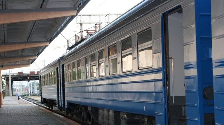Для проїзду в електричці потрібен COVID-сертифікат: на Київщині вводять додаткові обмеження