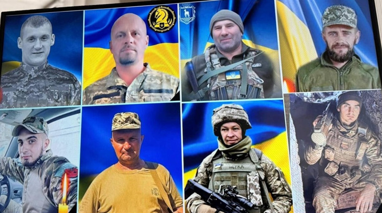 Вісьмох військових із Сарненського району посмертно відзначили державними нагородами