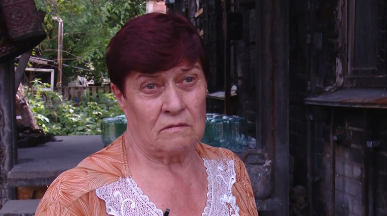 Пережила авіаудари, пожежу, але впевнена, що все буде добре: Валентина Шабас в проєкті "Люди вулиці"