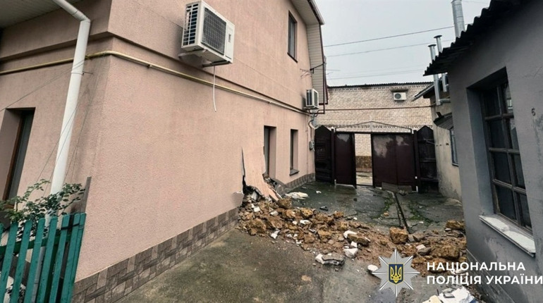 На Херсонщині окупанти завдали ударів з артилерії, мінометів, РСЗВ та БпЛА різних типів
