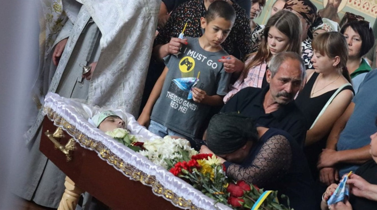 Громада Сміли прощалася із захисником Журавлем Сергієм