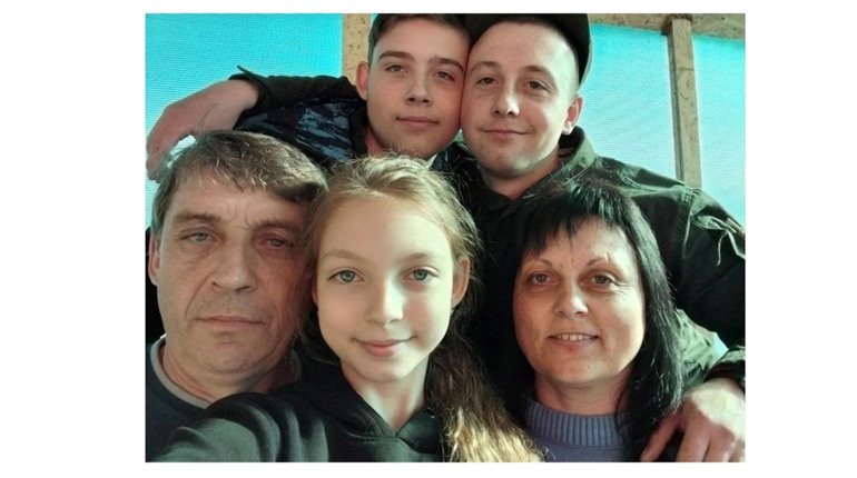 Рідні пишаються Андрієм Котвицьким із Троїцького і чекають його з Перемогою