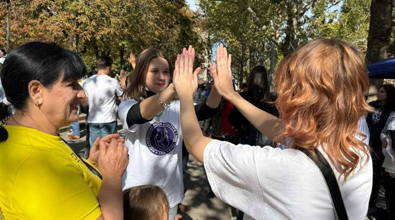 Танці, пісні, спогади — і війна: портрет фестивалю «Дружба», який пройшов у Миколаєві