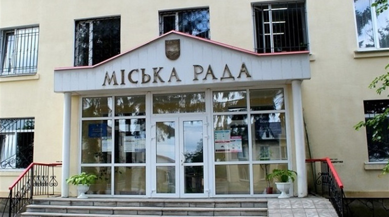 Якою буде штатна чисельність апарату Калинівської міськради: депутати уже затвердили