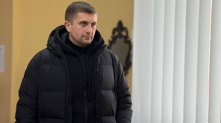 Сергій Козир: у Херсоні медзаклади укомплектовані лише на 50% — держава підсилює підтримку лікарів