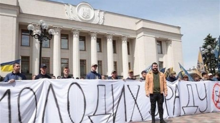 Політична система України: чи потрібен «капремонт»